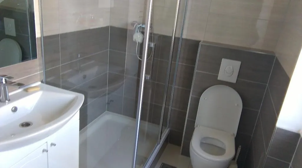Centar Split Apartments Manus 0*,